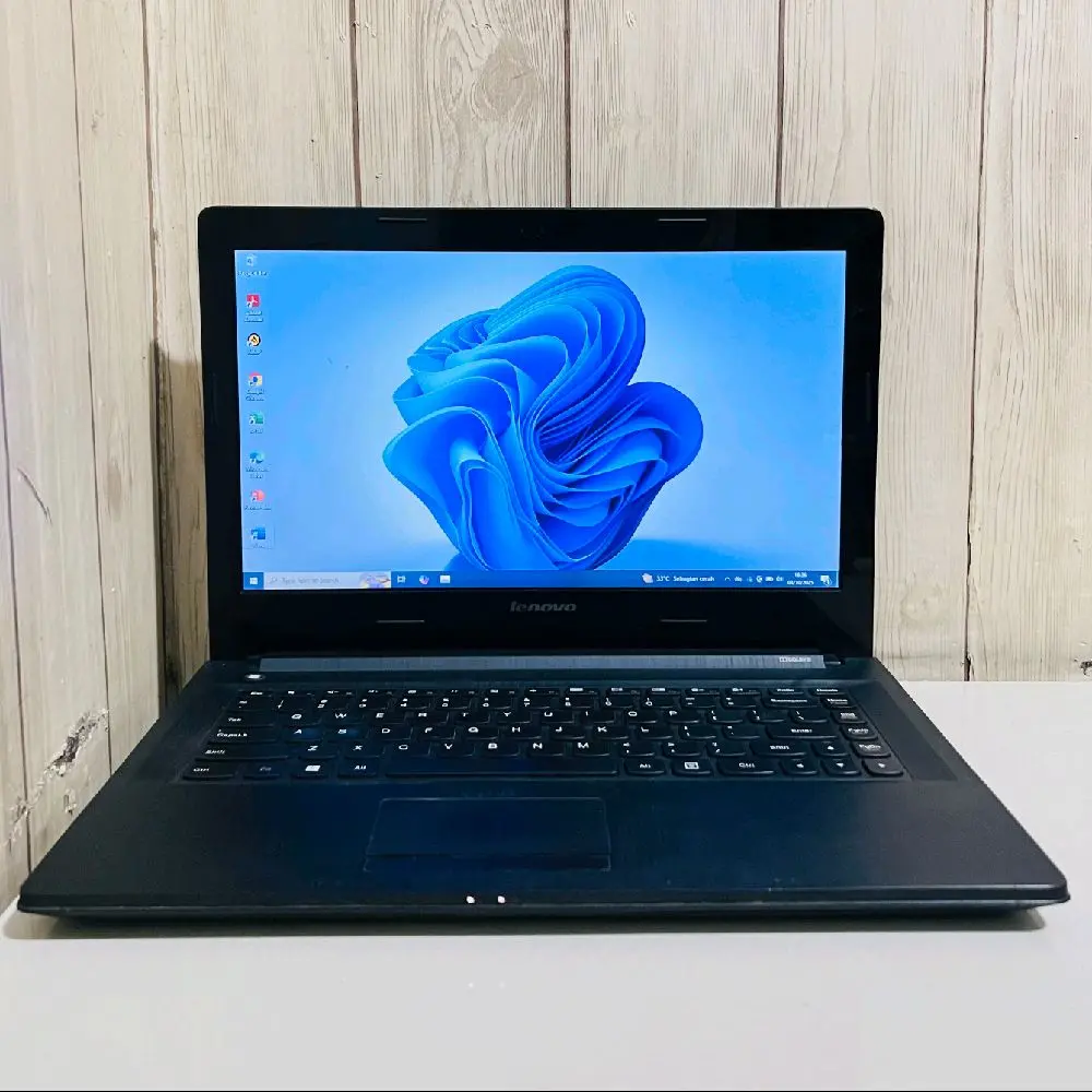 Laptop Lenovo G40 Core i3 Ram 8gb Ssd 256gb slim siap pakai
